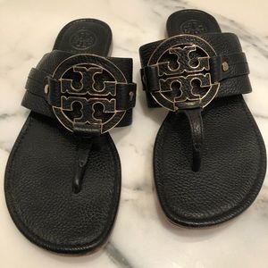 Black and Gold Tory Burch Sandals. Size 9.
